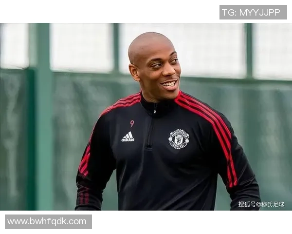 马夏尔足球明星的辉煌历程与未来展望解析