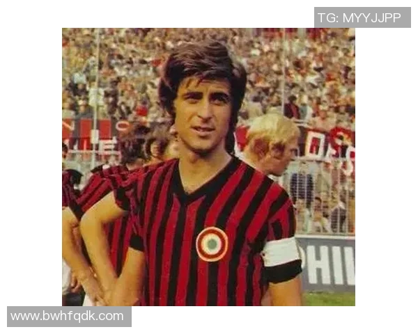 12号球衣背后的传奇故事与足球明星的辉煌历程